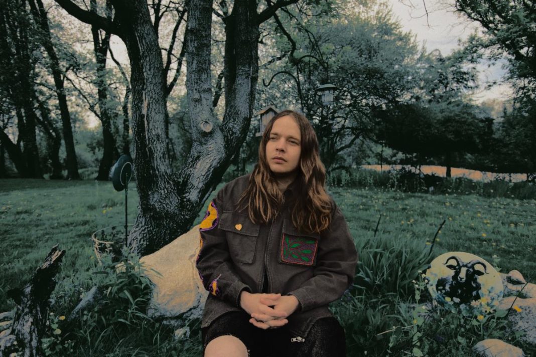 Billy Strings will release the new album 'So Much for Goodbyes' in August